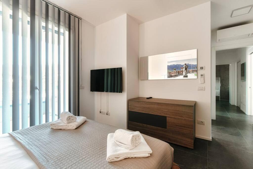 Como In Centro - By Myhomeincomo Exterior photo
